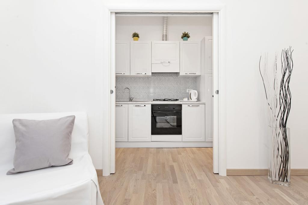White Flat Colosseo — Photos 3
